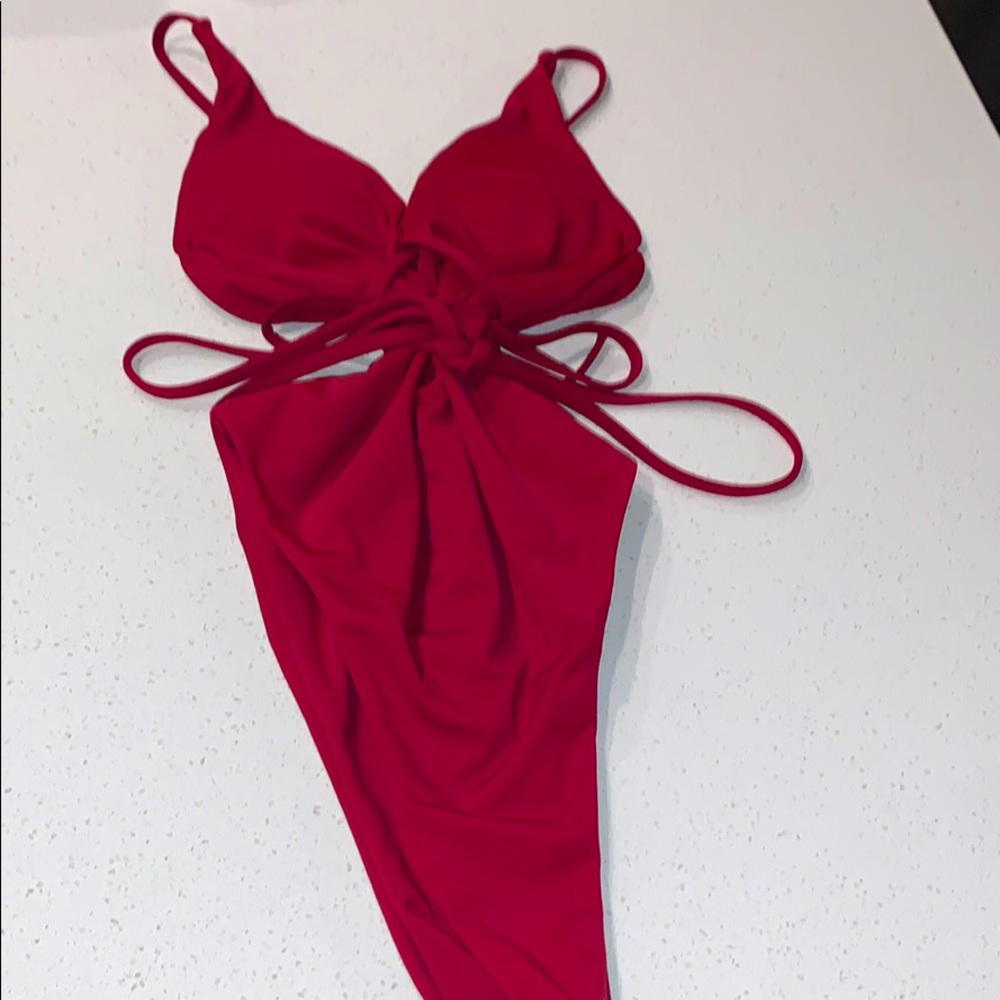 One piece swimsuit